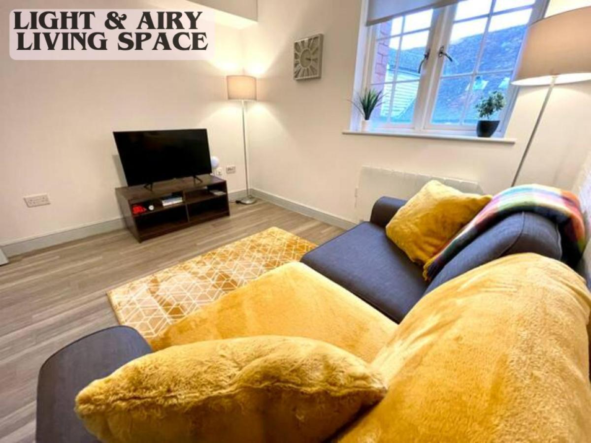 Bright & Cosy One Bedroom Apartment - 2 Beds - Perfect Base In בישופס סטורטפורד מראה חיצוני תמונה