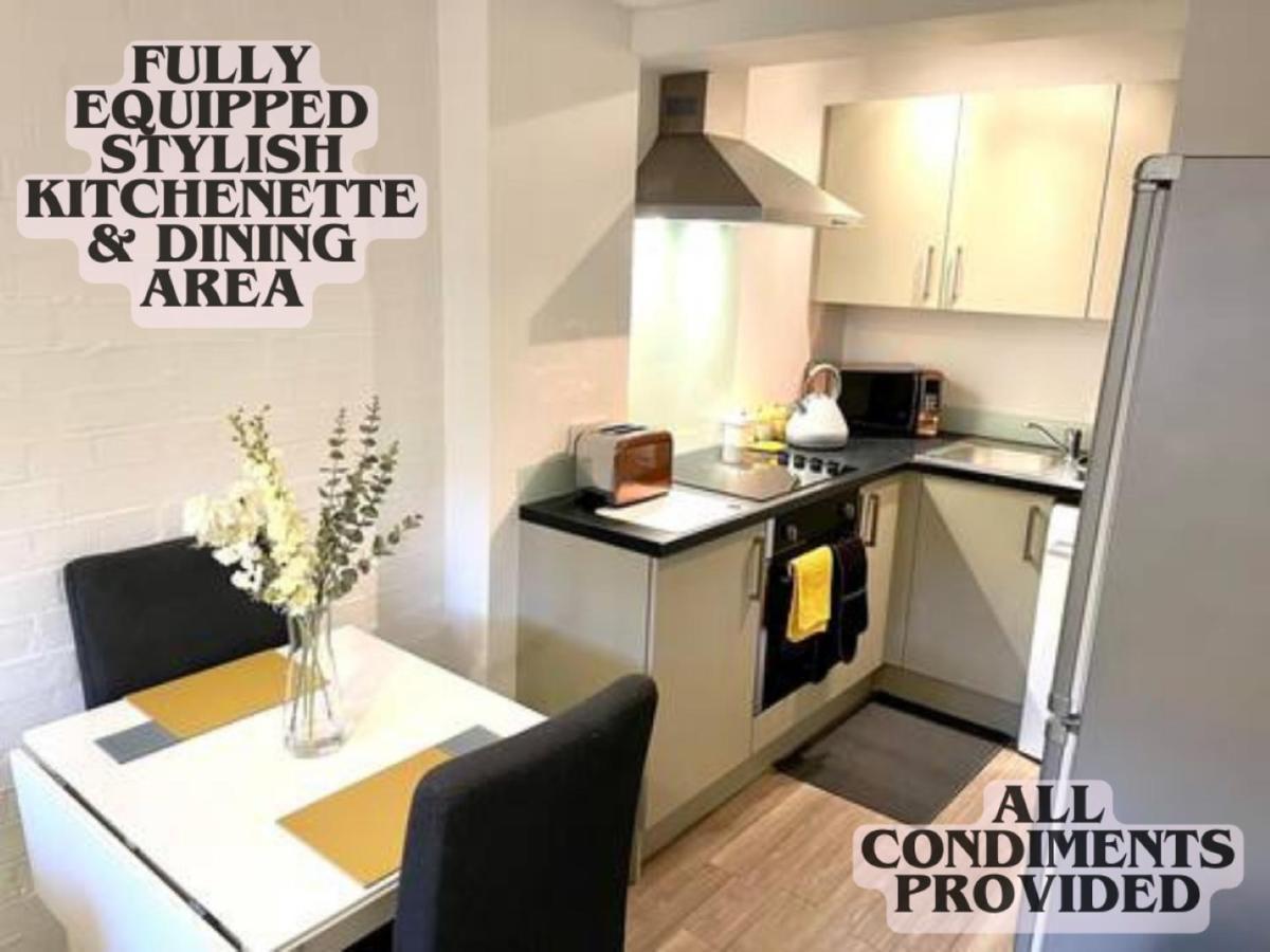 Bright & Cosy One Bedroom Apartment - 2 Beds - Perfect Base In בישופס סטורטפורד מראה חיצוני תמונה
